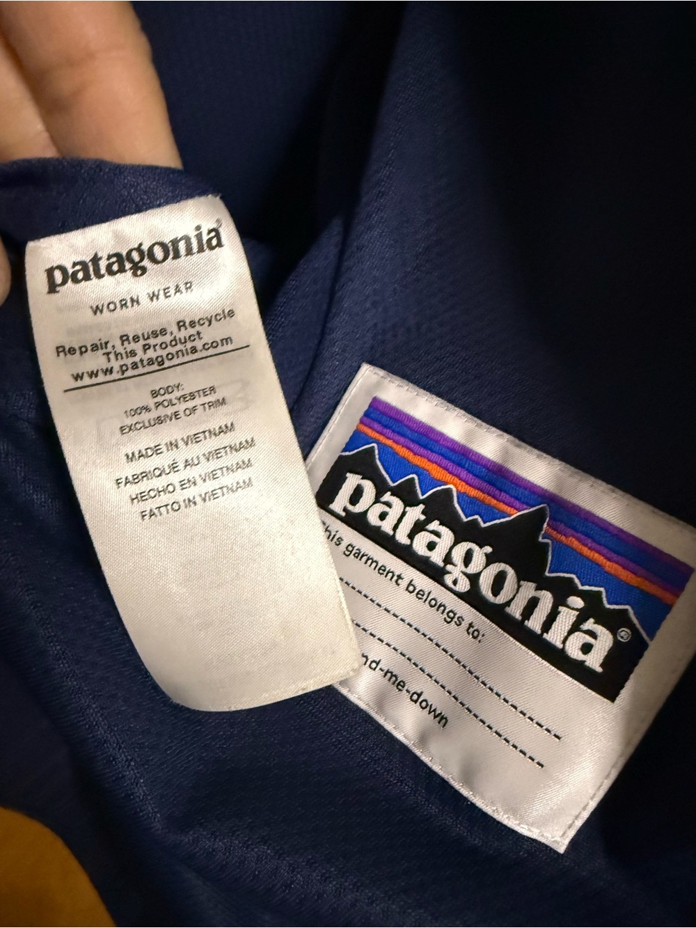 Patagonia Tres 3-in-1 Navy Down Parka – Unisex Youth L - Picture 12 of 12